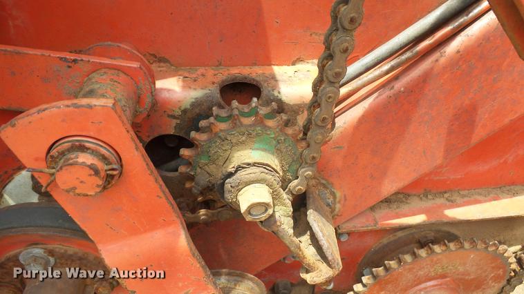 image for item DA7986 Hesston 5540 round baler