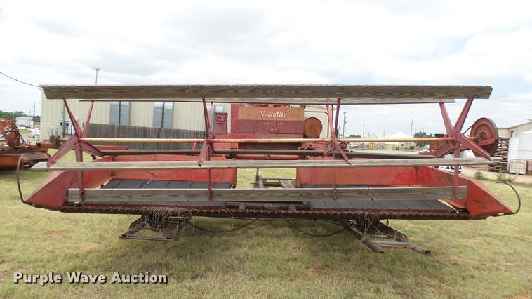 image for item DA7988 Versatile 400 swather