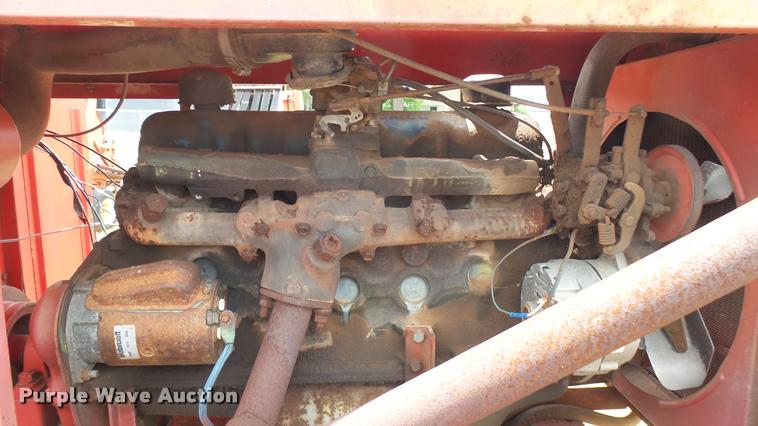 image for item DA7988 Versatile 400 swather