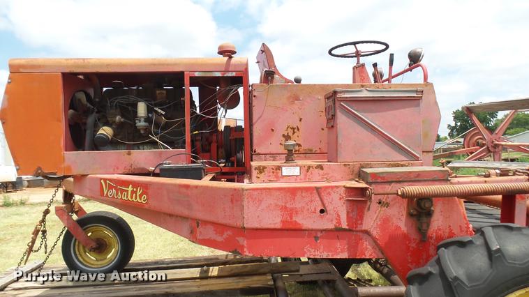 image for item DA7988 Versatile 400 swather