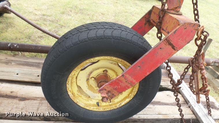 image for item DA7988 Versatile 400 swather