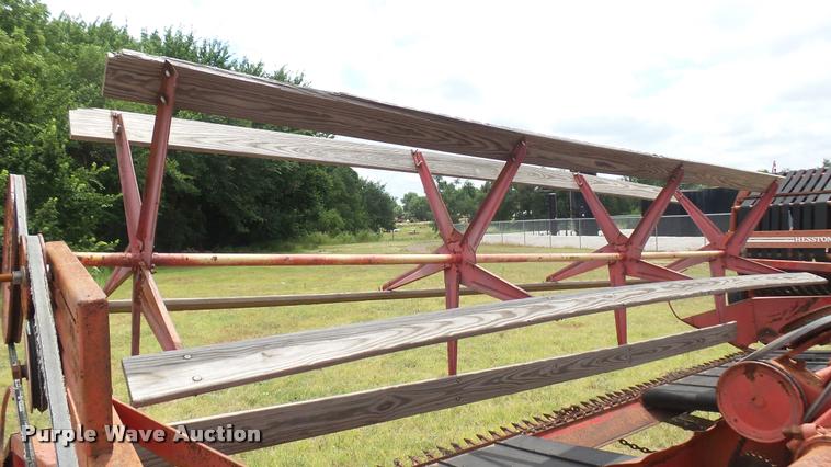 image for item DA7988 Versatile 400 swather