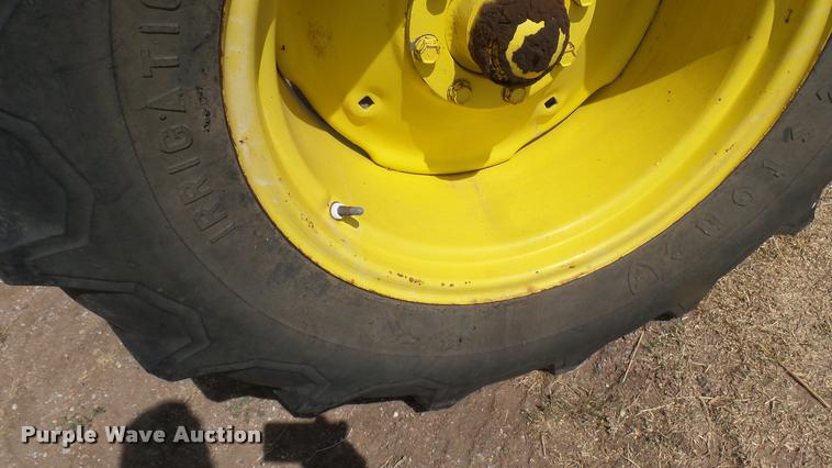 image for item DA7989 John Deere 8820 Turbo combine