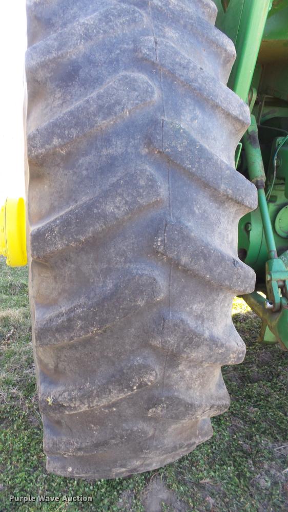 image for item DB0642 1975 John Deere 4430 tractor