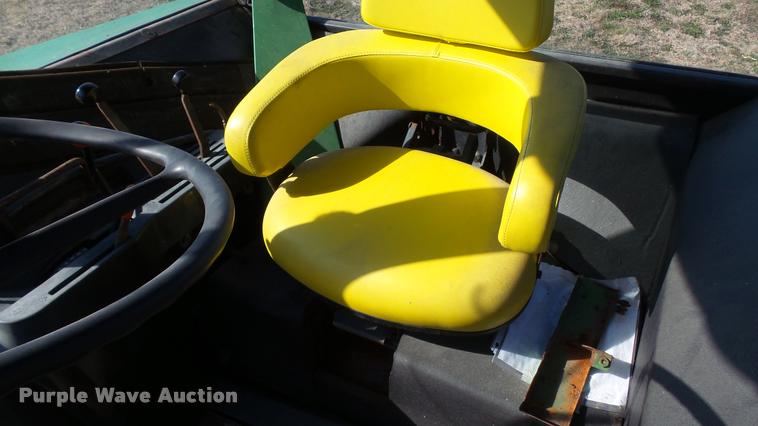 image for item DB0642 1975 John Deere 4430 tractor