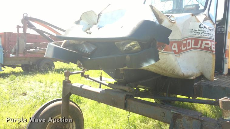 image for item DB0986 SpraCoupe 220 self-propelled sprayer