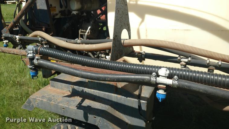 image for item DB0986 SpraCoupe 220 self-propelled sprayer