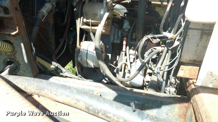 image for item DB0986 SpraCoupe 220 self-propelled sprayer