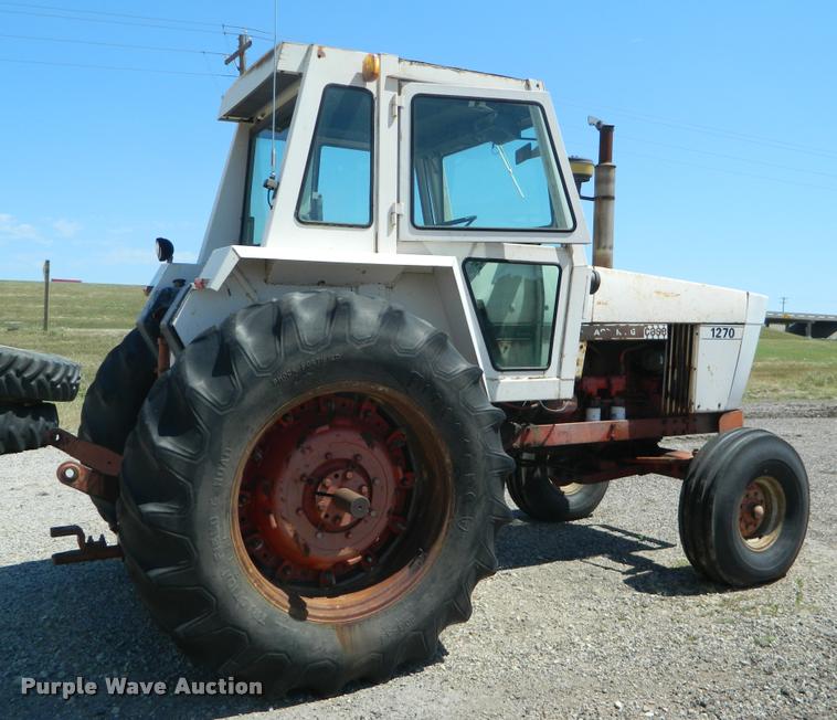 image for item DB1060 1974 Case 1270 tractor