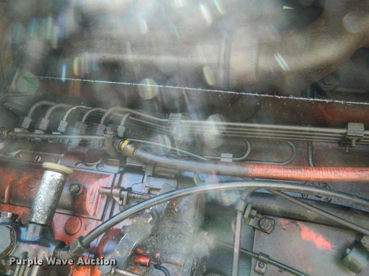 image for item DB1060 1974 Case 1270 tractor