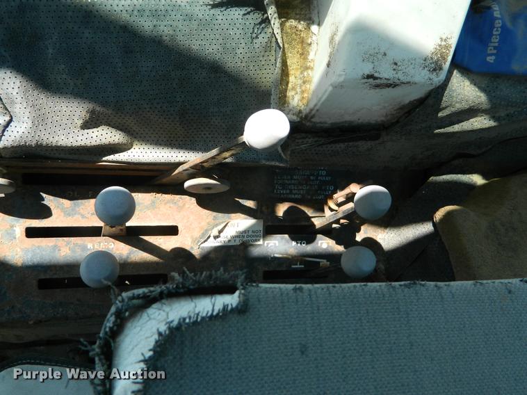 image for item DB1060 1974 Case 1270 tractor