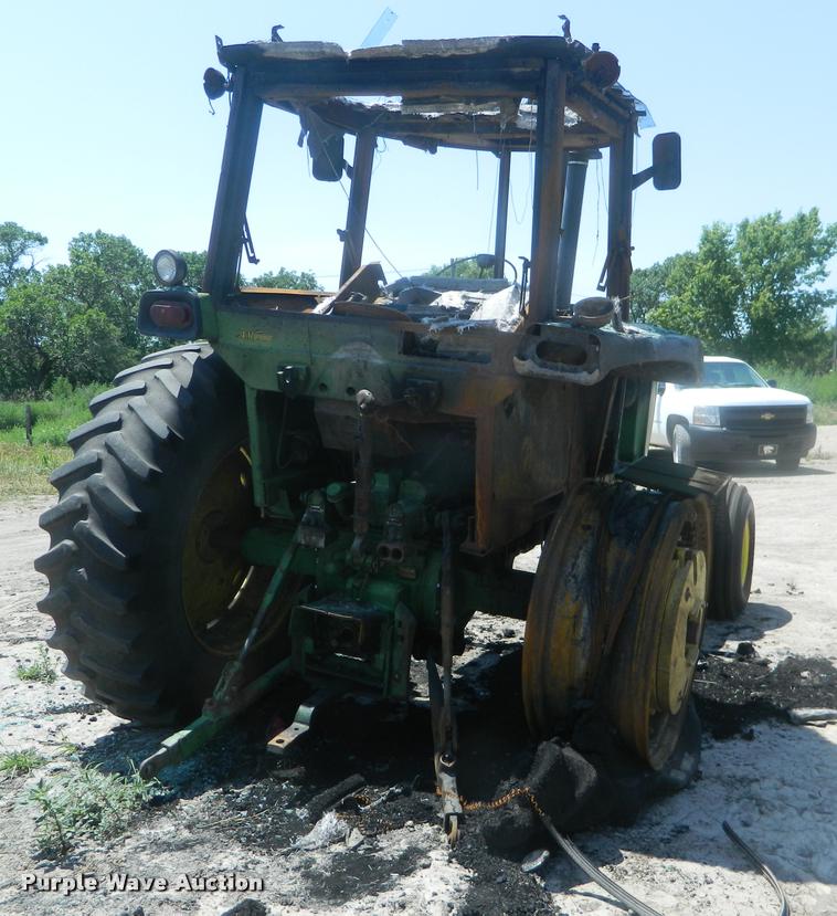 image for item DB1089 1975 John Deere 4430 tractor