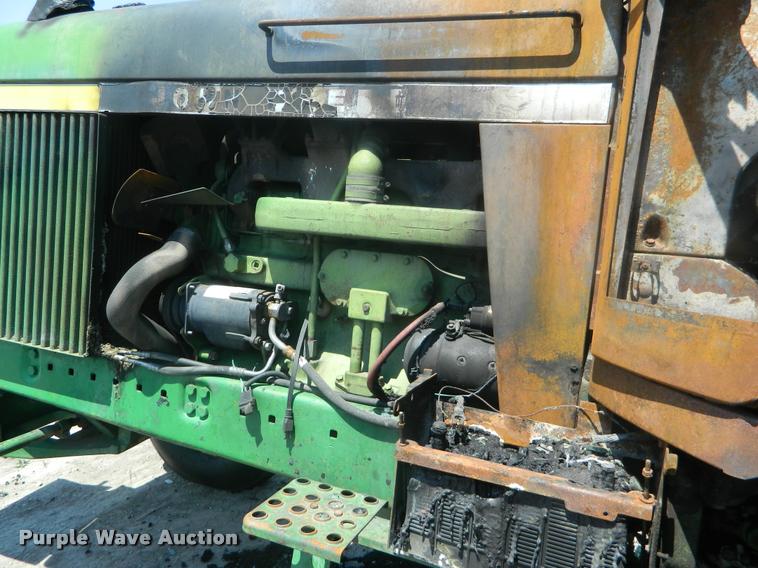 image for item DB1089 1975 John Deere 4430 tractor