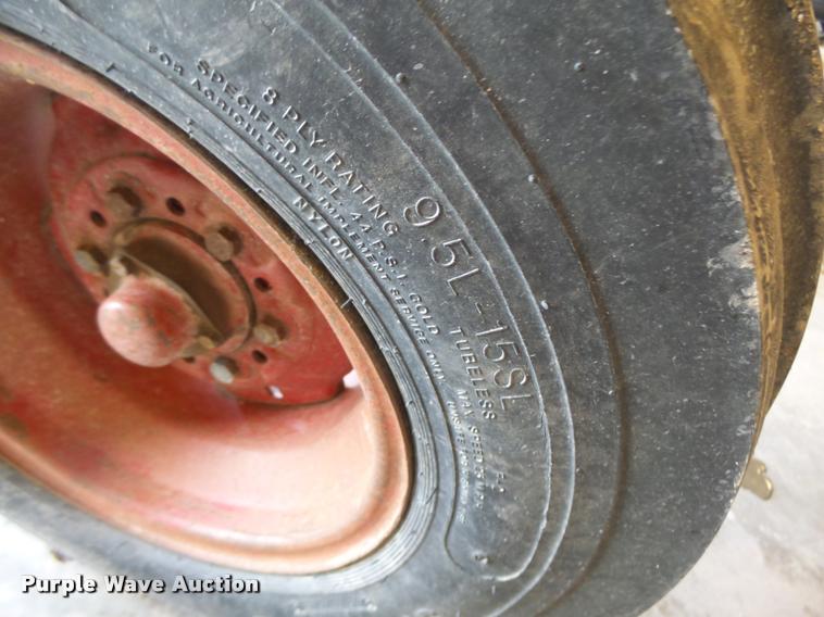 image for item DB1359 International 766 tractor