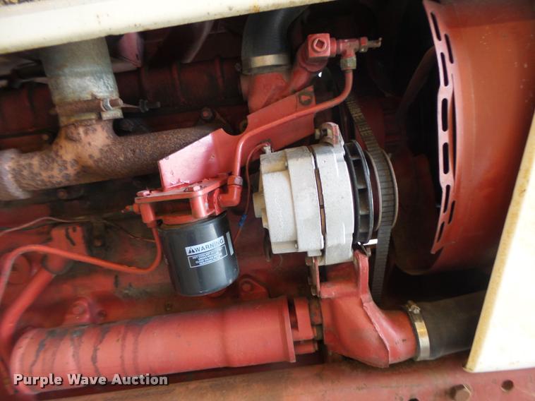 image for item DB1359 International 766 tractor