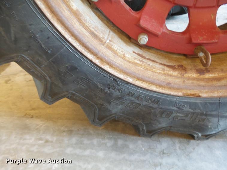 image for item DB1359 International 766 tractor