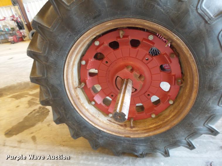 image for item DB1359 International 766 tractor