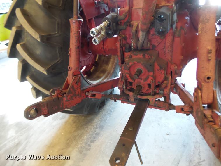 image for item DB1359 International 766 tractor