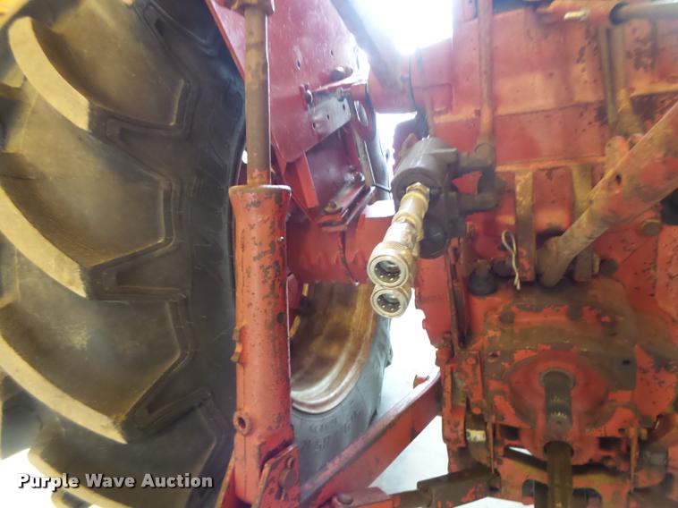image for item DB1359 International 766 tractor