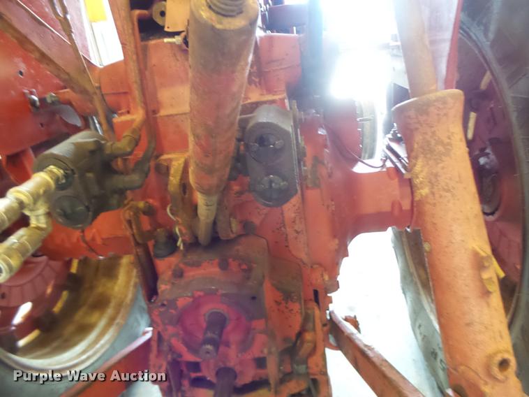 image for item DB1359 International 766 tractor