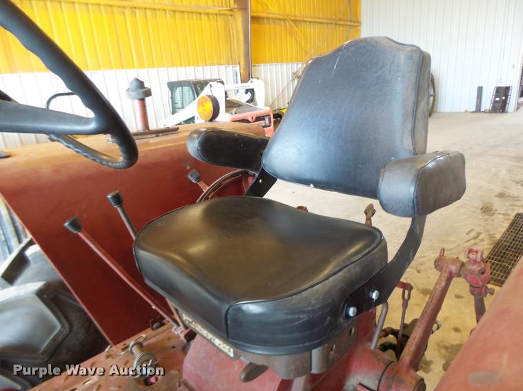 image for item DB1359 International 766 tractor