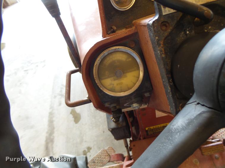 image for item DB1359 International 766 tractor