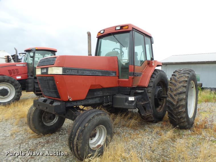 image for item DB1360 1988 Case IH 7130 tractor