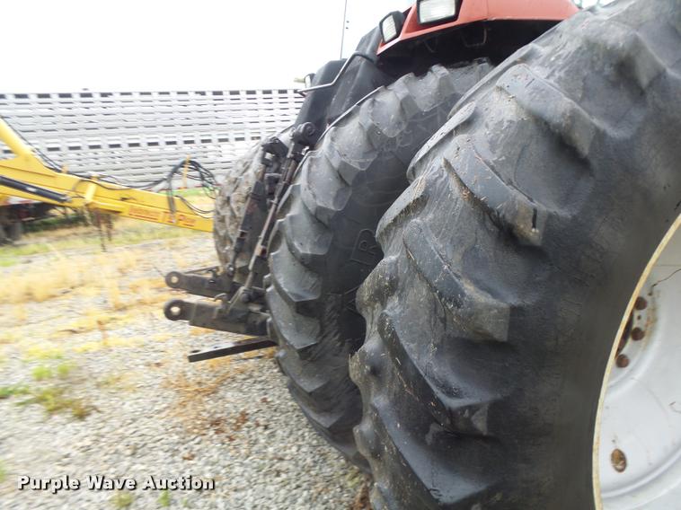 image for item DB1360 1988 Case IH 7130 tractor