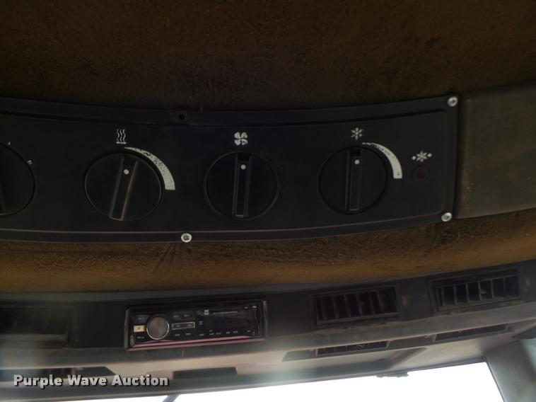 image for item DB1360 1988 Case IH 7130 tractor