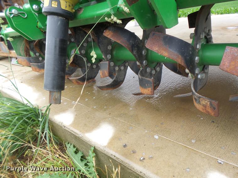 image for item DB1369 John Deere 673 tiller