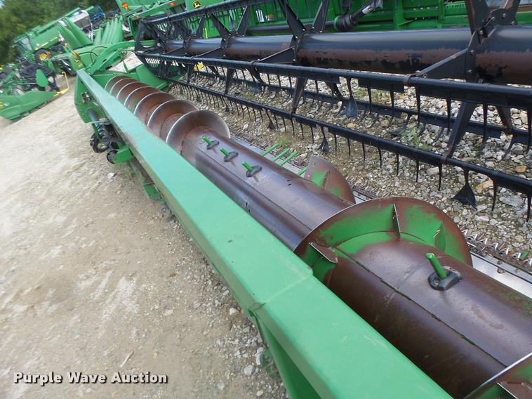 image for item DB1374 2006 John Deere 635F flex head