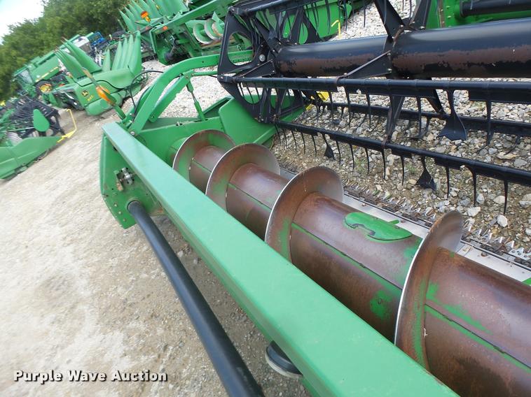image for item DB1374 2006 John Deere 635F flex head
