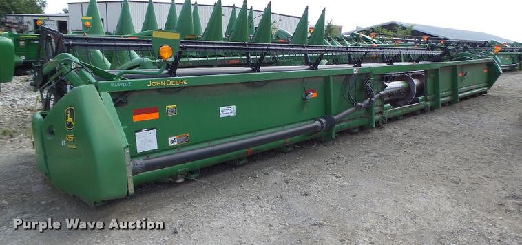 image for item DB1375 2006 John Deere 635F flex head
