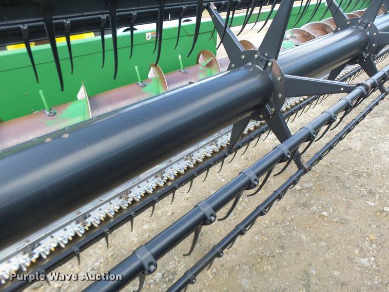 image for item DB1375 2006 John Deere 635F flex head