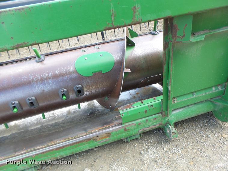 image for item DB1375 2006 John Deere 635F flex head