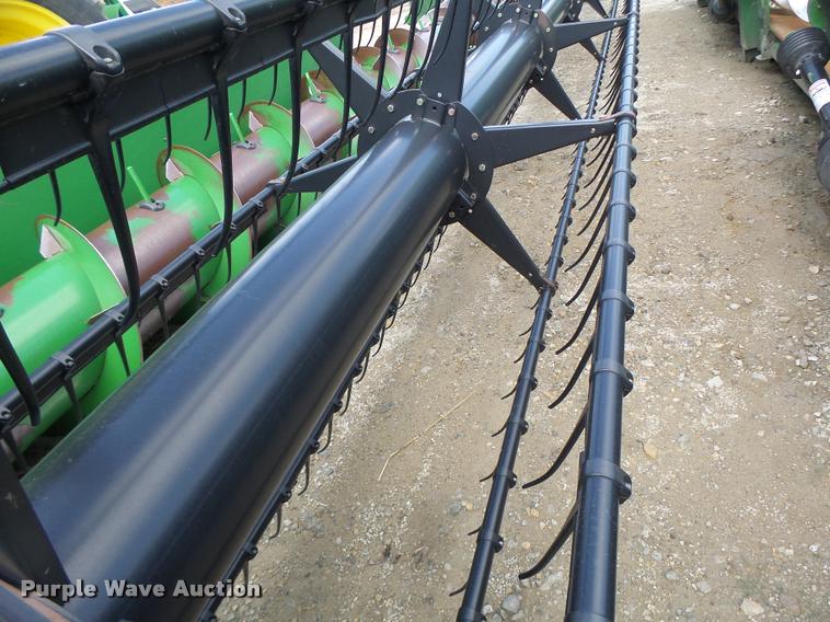 image for item DB1375 2006 John Deere 635F flex head