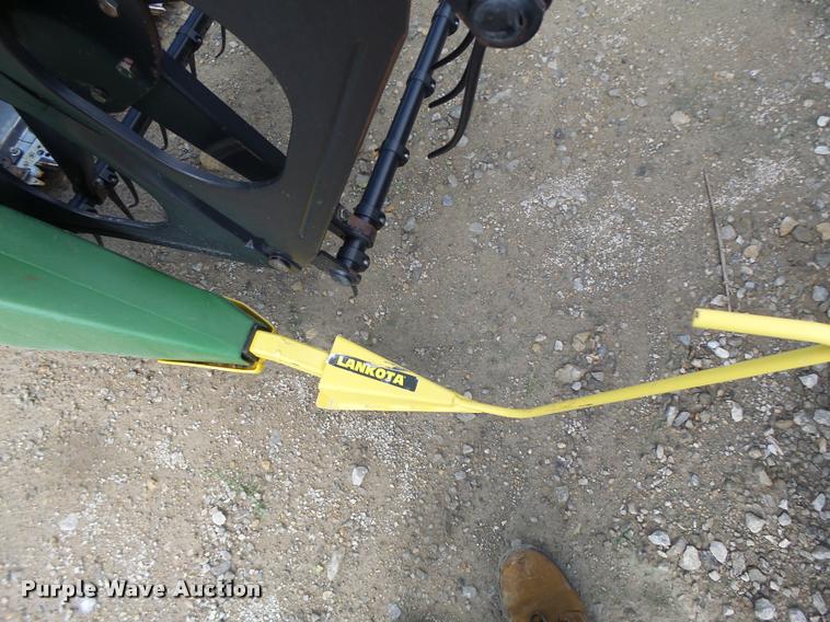 image for item DB1375 2006 John Deere 635F flex head