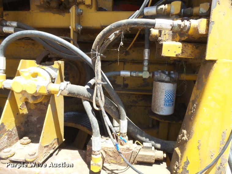 image for item DB2646 Harsh HayBuster H1000 tub grinder