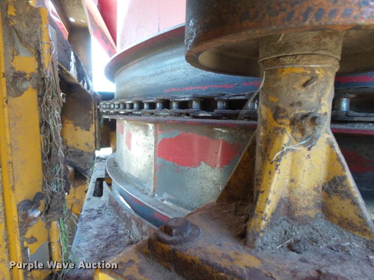 image for item DB2646 Harsh HayBuster H1000 tub grinder