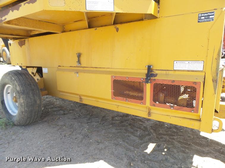 image for item DB2646 Harsh HayBuster H1000 tub grinder