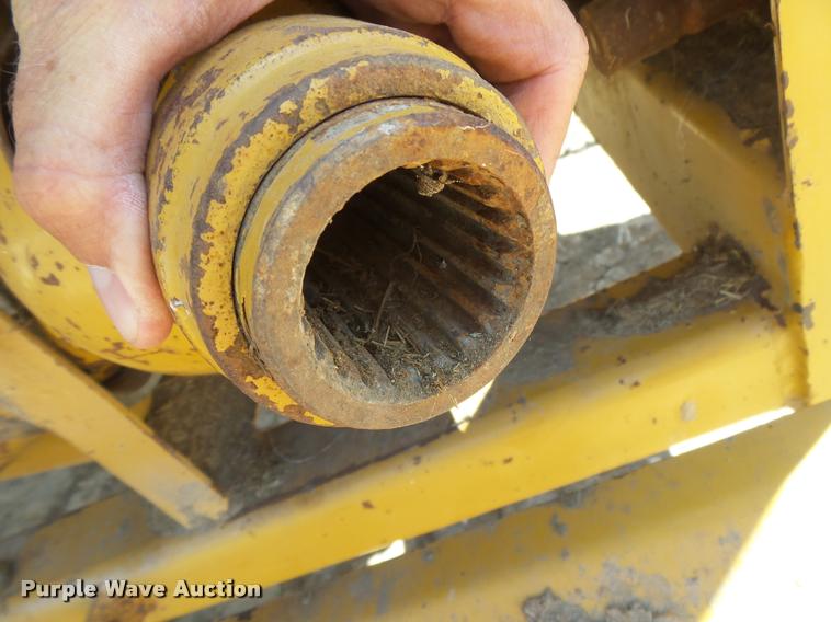 image for item DB2646 Harsh HayBuster H1000 tub grinder