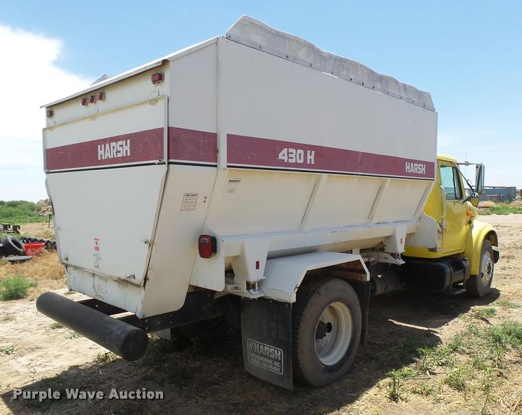 image for item DB2649 1996 International 4700 feed truck