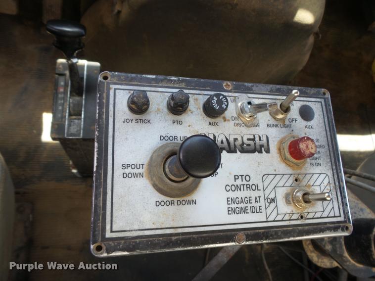 image for item DB2649 1996 International 4700 feed truck