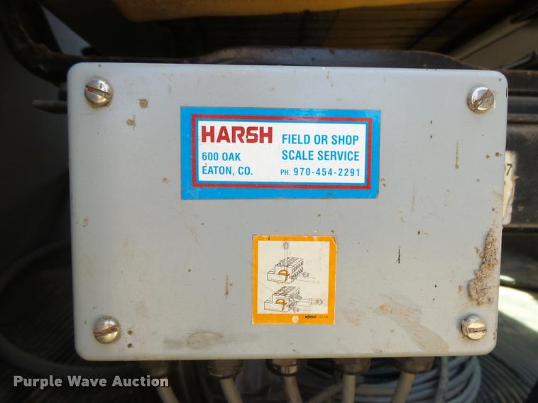 image for item DB2649 1996 International 4700 feed truck