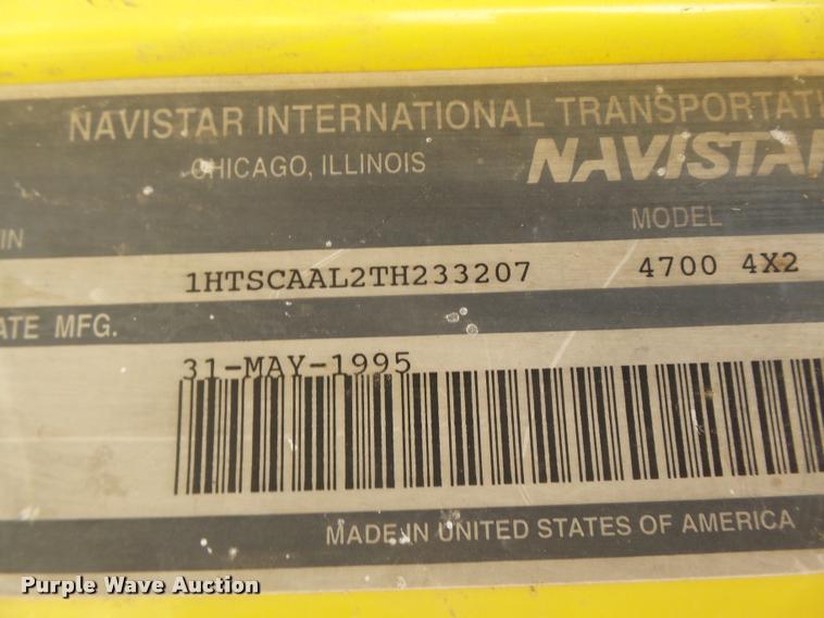 image for item DB2649 1996 International 4700 feed truck