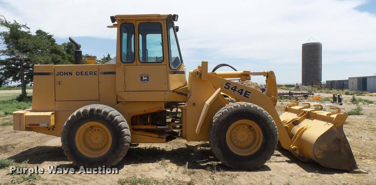 image for item DB2650 1990 John Deere 544E wheel loader