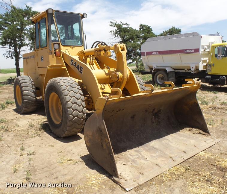 image for item DB2650 1990 John Deere 544E wheel loader