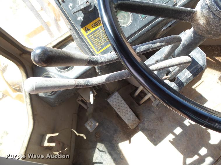 image for item DB2650 1990 John Deere 544E wheel loader