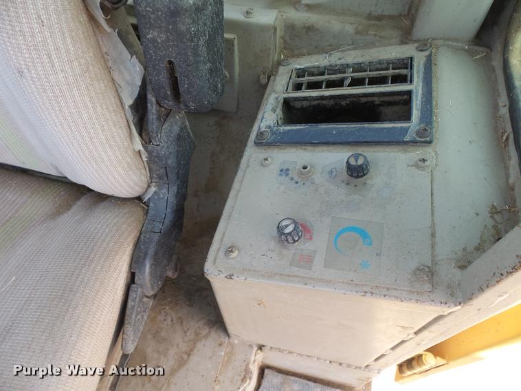 image for item DB2650 1990 John Deere 544E wheel loader