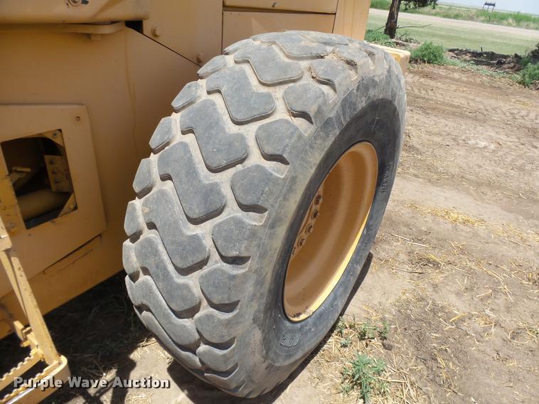 image for item DB2650 1990 John Deere 544E wheel loader